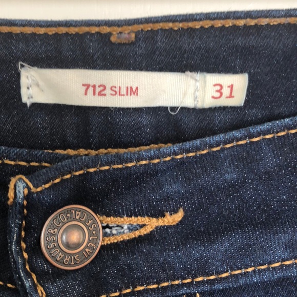 Levi’s 712 Slim Jeans in Dark Indigo - Picture 6 of 7